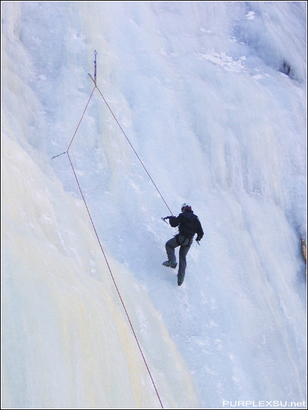 密云天仙瀑 攀冰